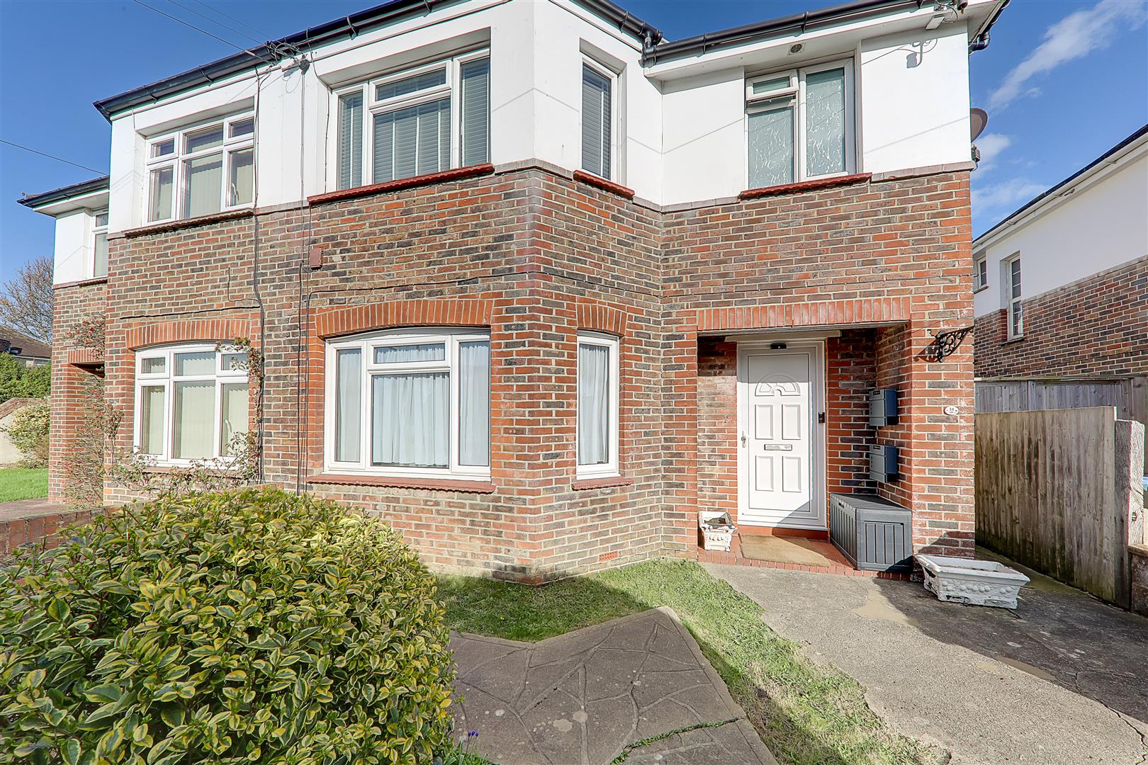 Flat - Garden | Garrick Road, Broadwater, BN14 | Sold - Subject to Contract